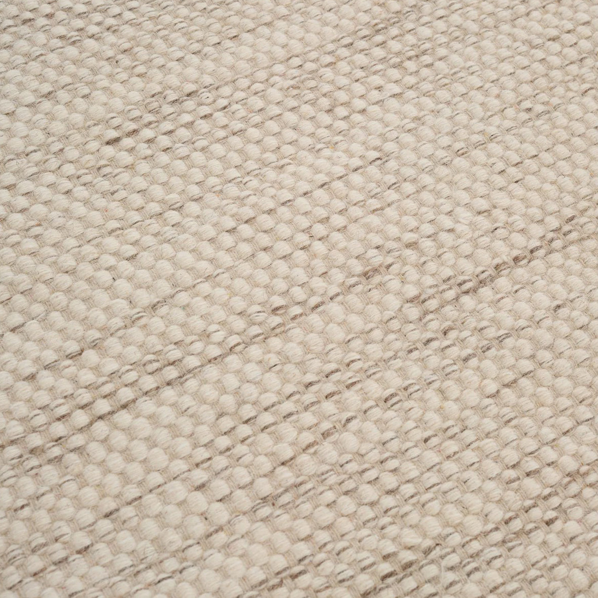 Linie Design Asko Off White Rug