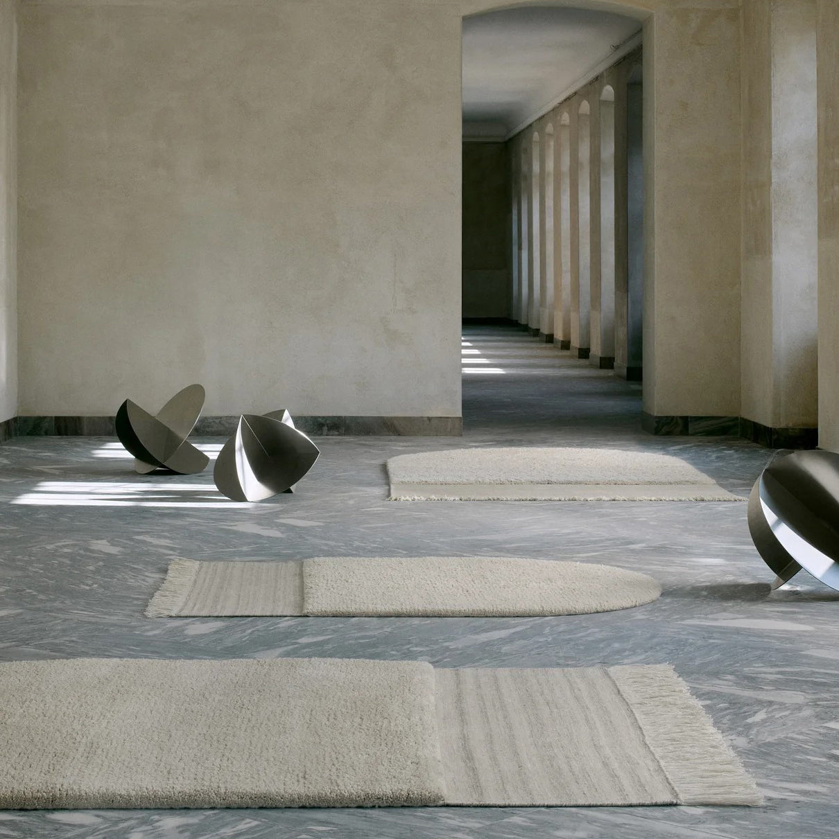 Linie Design Eternal Eye Natural Rug