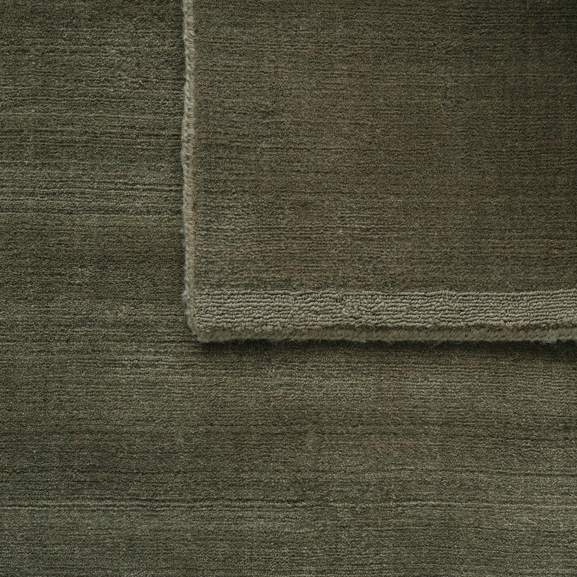 Linie Design Halo Cloud Moss Rug