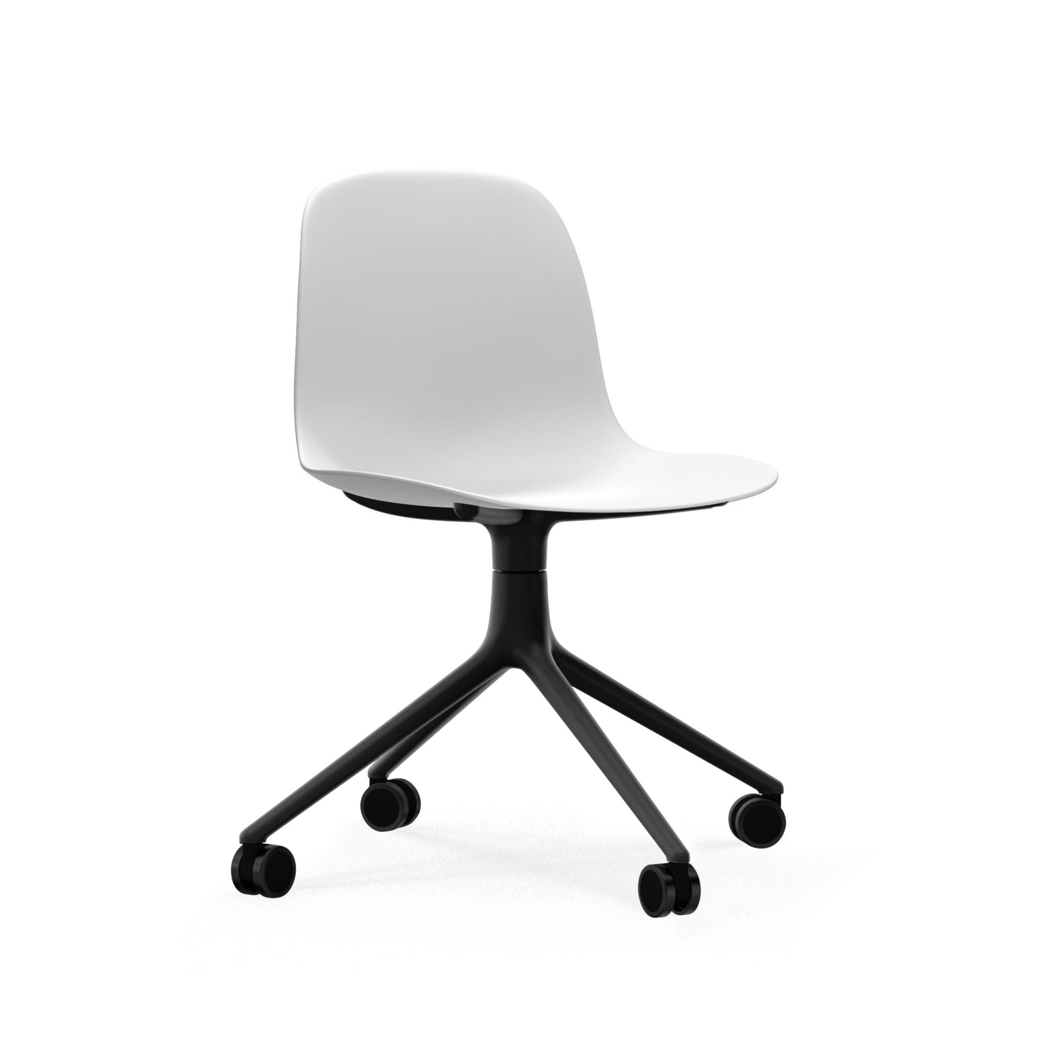 Normann Copenhagen Form 4W Swivel Chair