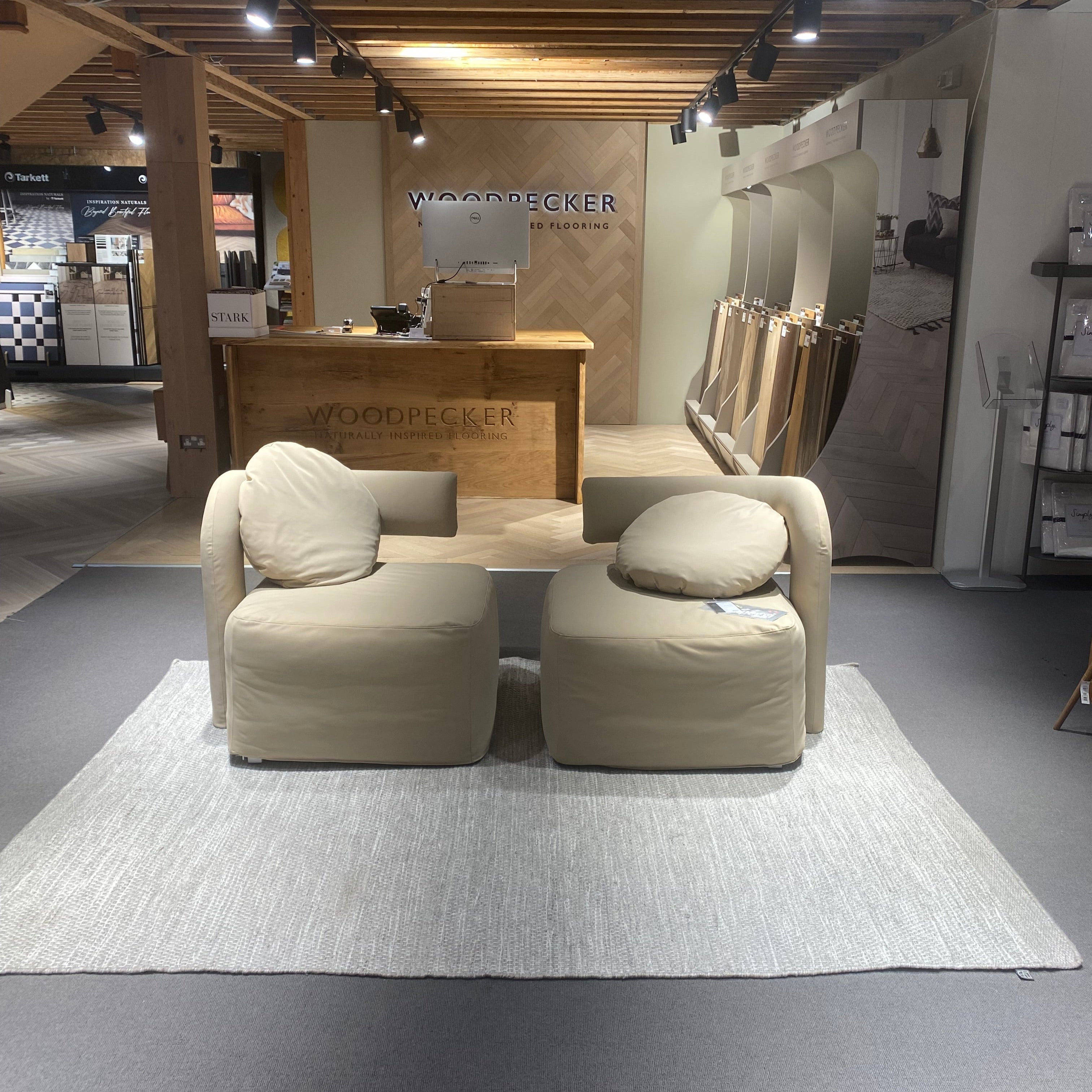 Ex Display Virgola Chair Bed