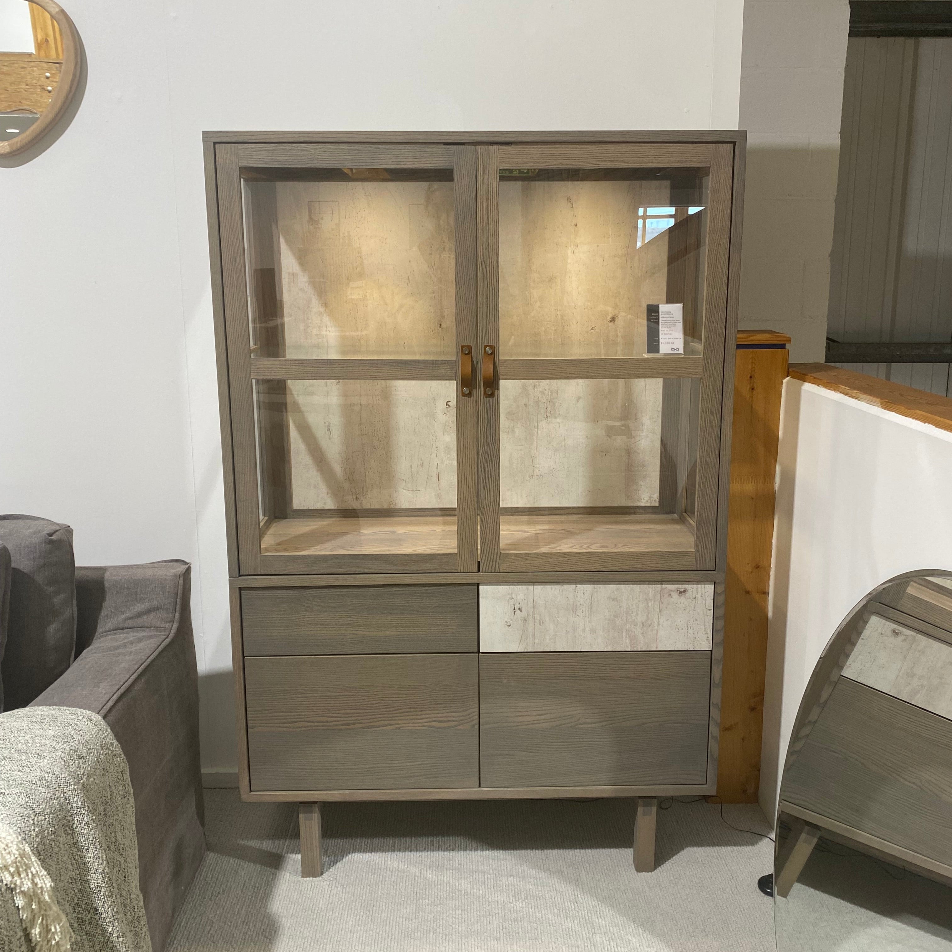 Ex Display Kristensen & Kristensen Urban Vitrine