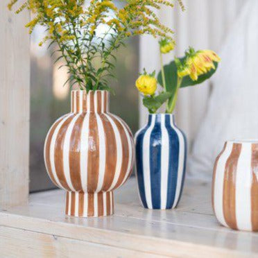 Wikholm Rubi Vase H25 White /Brown