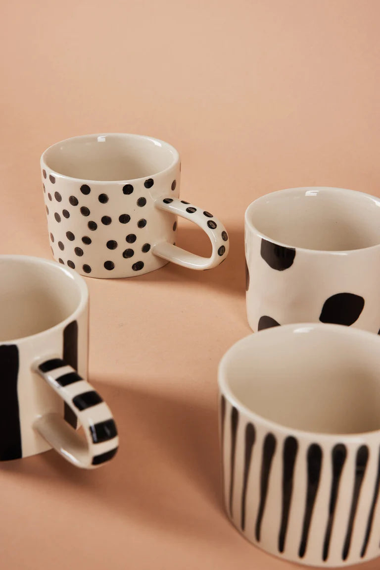 Bahne Mug with Small Dots