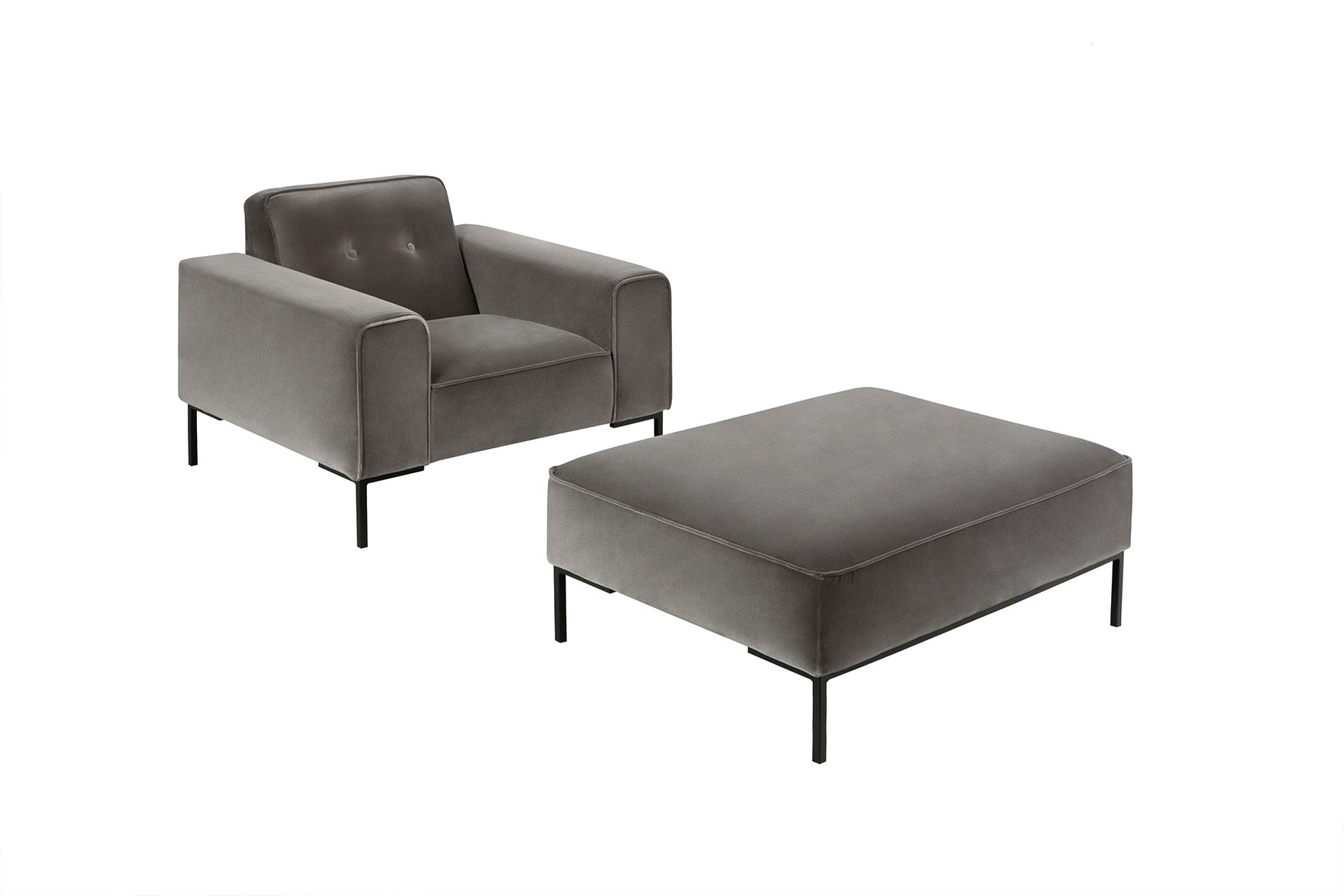 Mastrella Vezia Armchair with Buttons