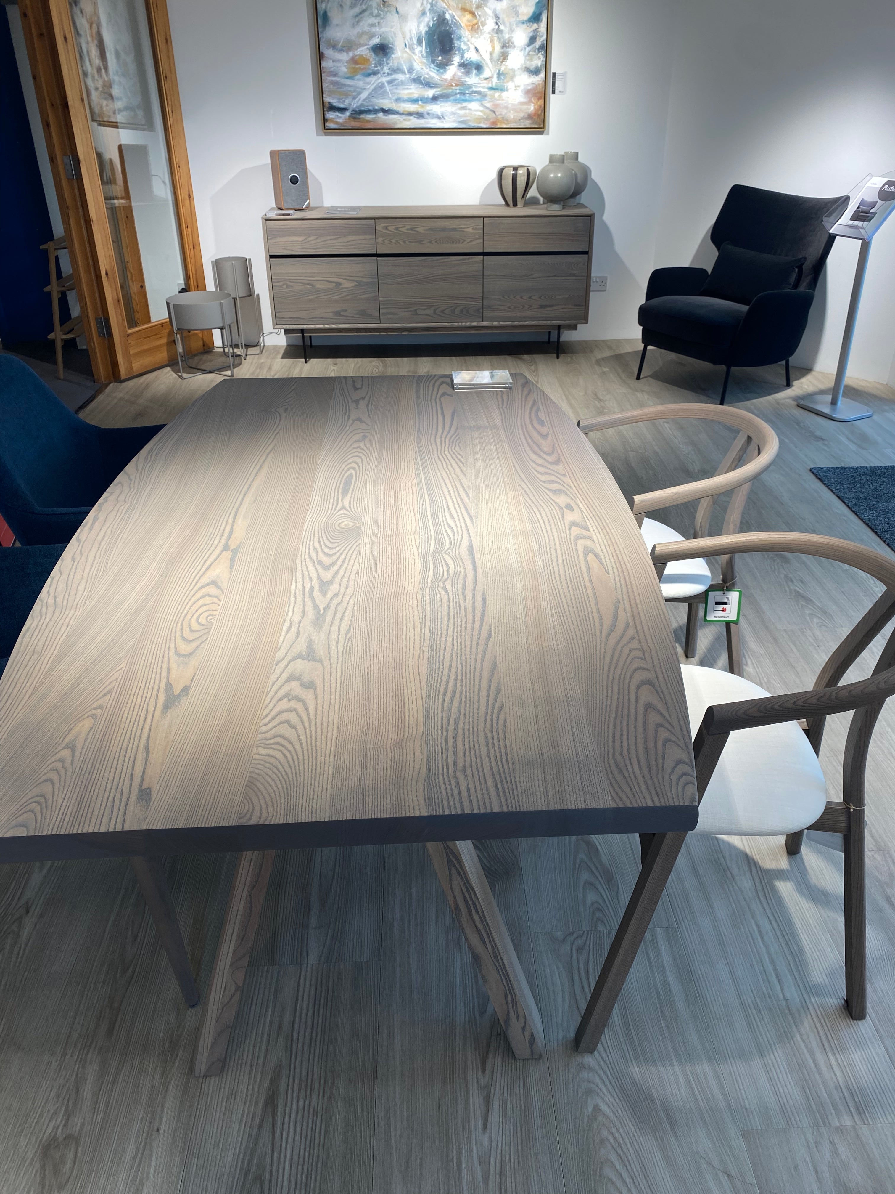 Ex Display Kristensen & Kristensen Elegant Table & Metro chairs Set