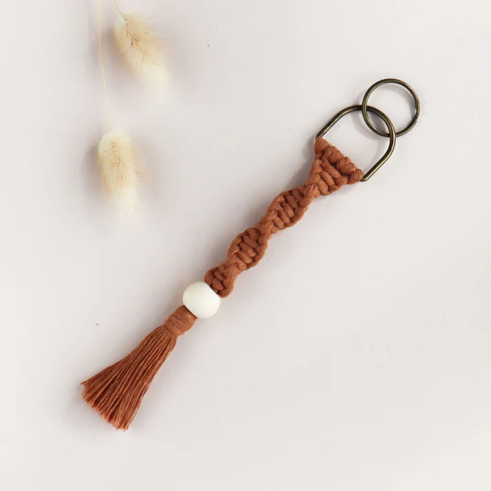 Stitch Happy Spiral Keyring Macrame Kit - Terracotta