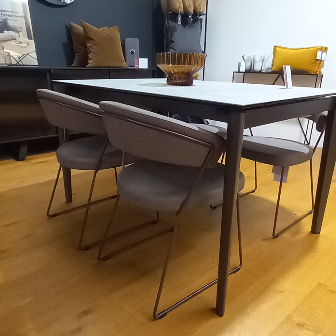 Ex Display Connubia Artic & New York Dining Set