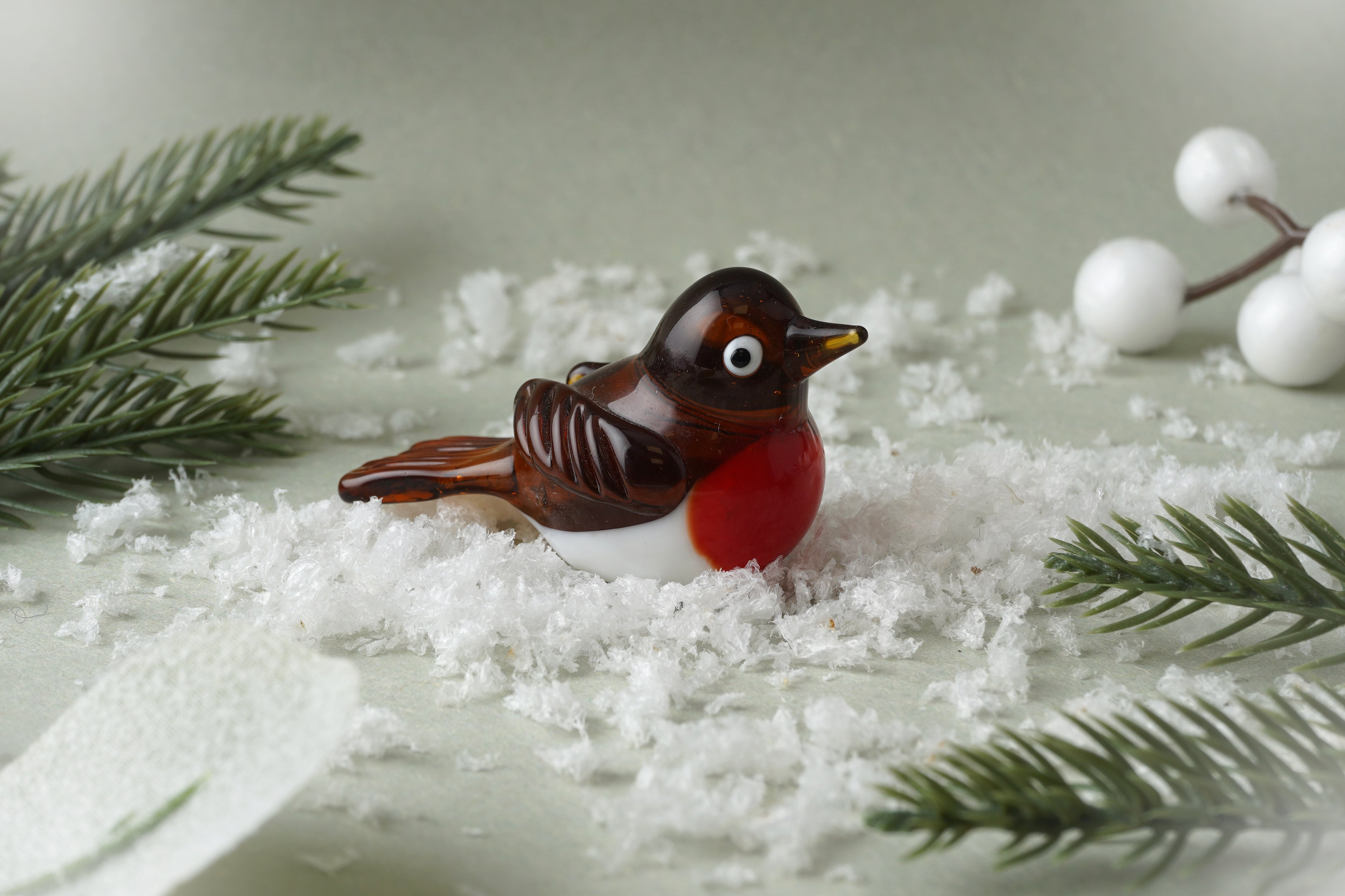 CGB Giftware Artisan Glass Winter Robin