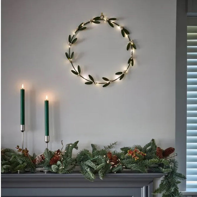 Lightstyle London Mistletoe Wreath