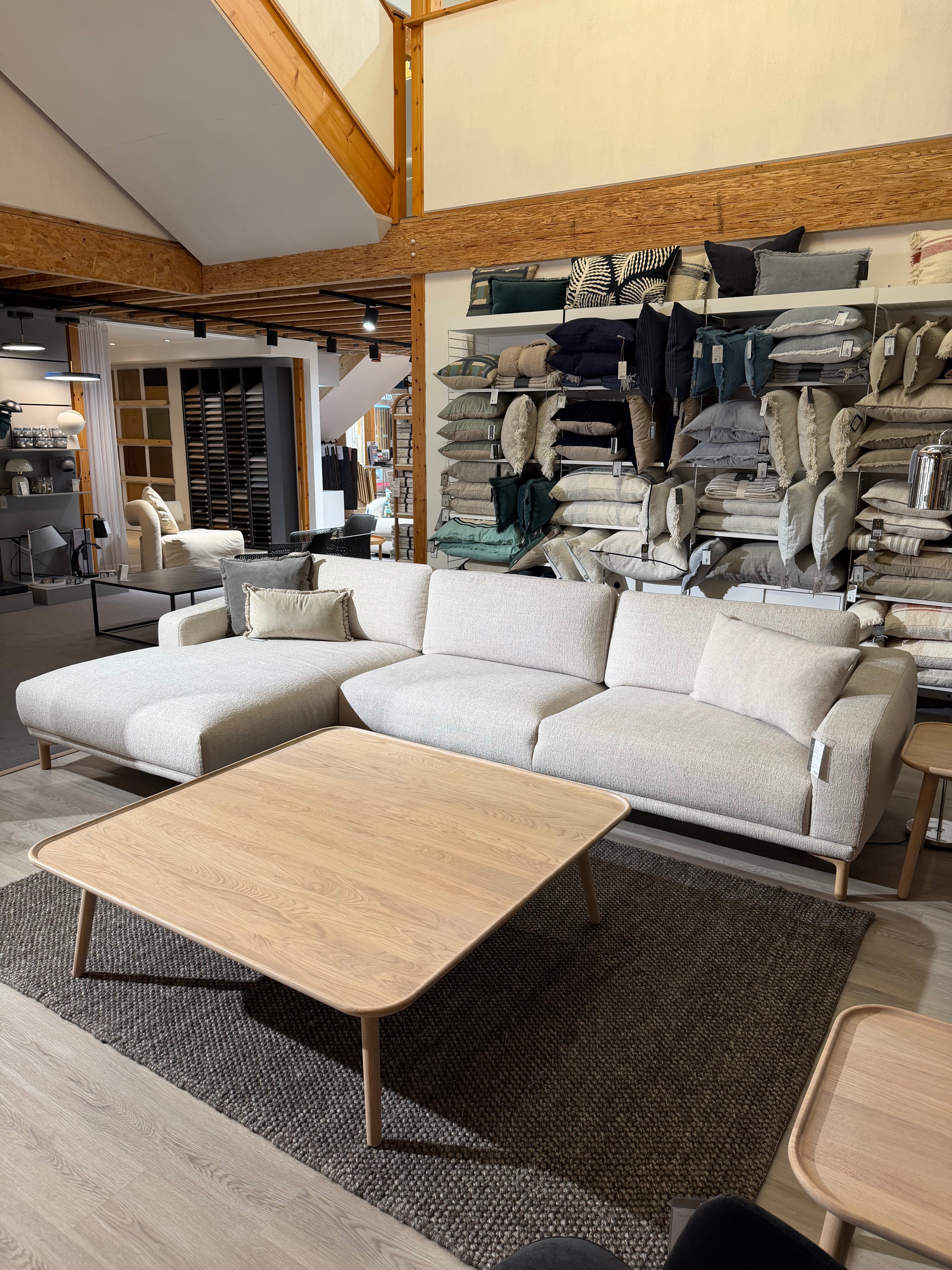 Ex Display Mastrella Eddy Set 2 Corner Sofa
