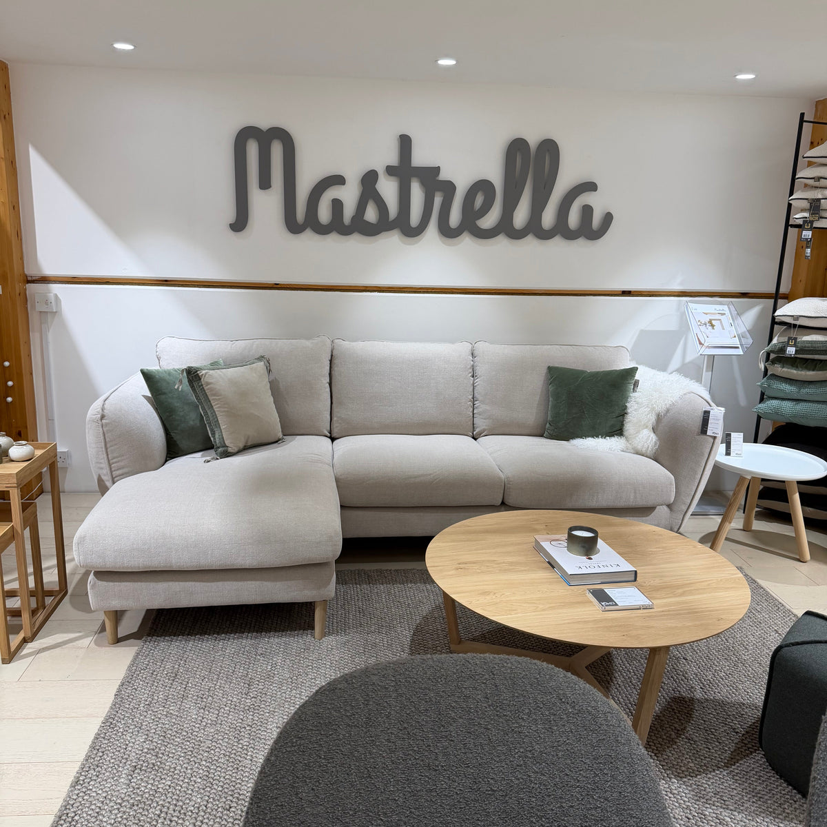 Ex Display Mastrella Eve Set 1 Corner Sofa